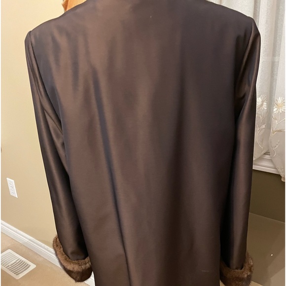 Women winter coat - Picture 3 of 7